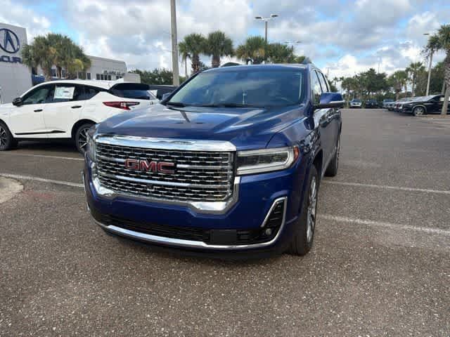 Used 2023 GMC Acadia Denali w/ Denali Technology Package FWD image 3