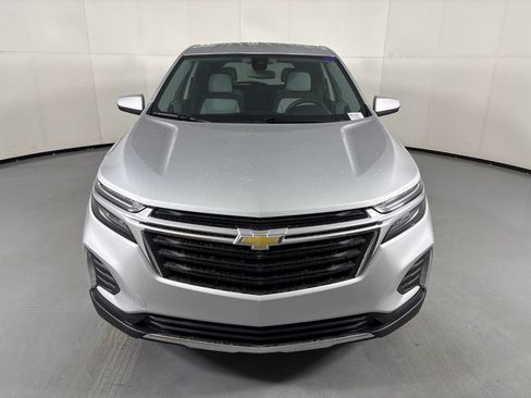 Used 2022 Chevrolet Equinox LT FWD image 3