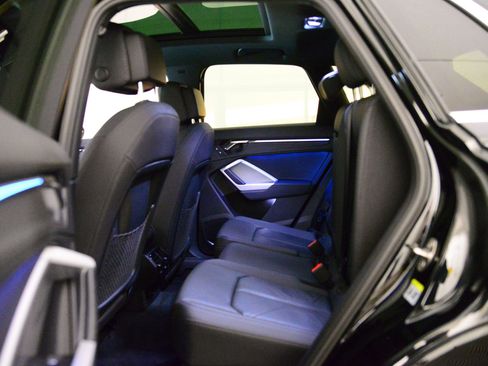 Certified 2022 Audi Q3 2.0T Premium Plus image 11