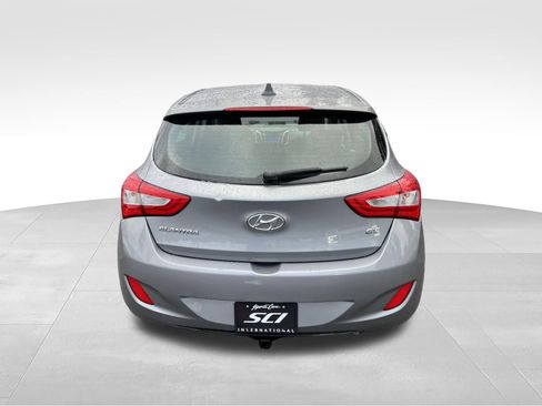 Used 2014 Hyundai Elantra GT w/ Option Group 02 FWD image 4
