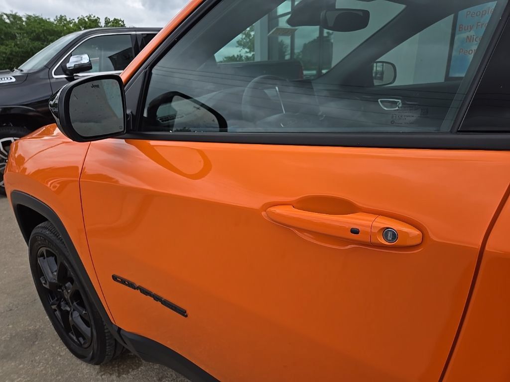 New 2026 Jeep Compass Latitude AWD/4WD image 25