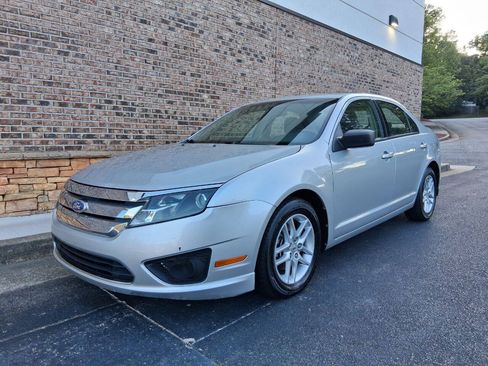 Used 2010 Ford Fusion S FWD image 1