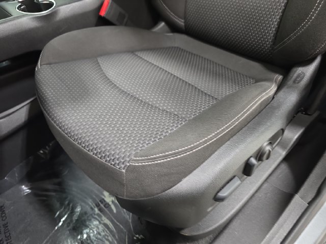 Used 2023 GMC Terrain SLE w/ Driver Convenience Package AWD/4WD image 27
