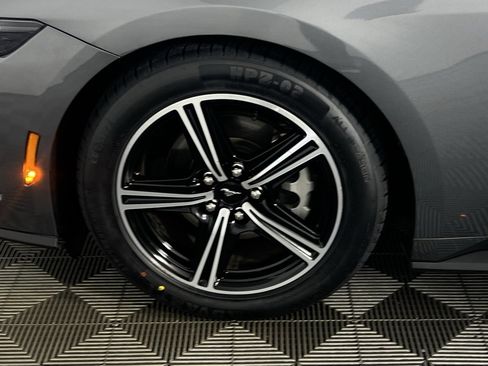 Used 2024 Ford Mustang Premium image 11