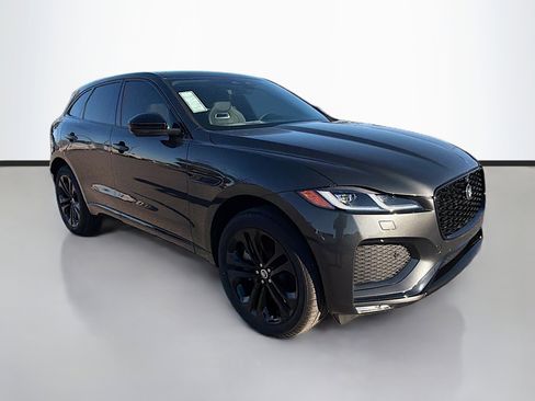 New 2026 Jaguar F-PACE R-Dynamic S image 7