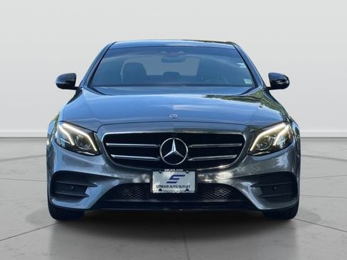Used 2020 Mercedes-Benz E 450 4MATIC Sedan image 2