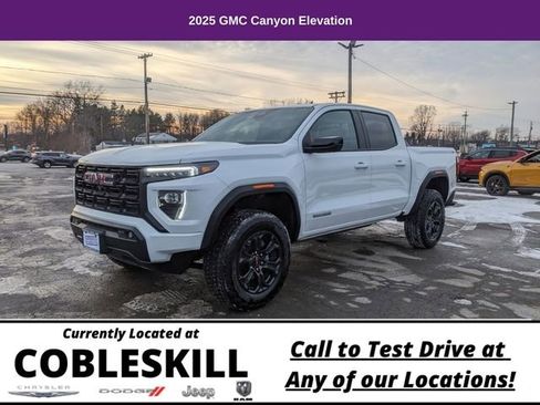 Used 2025 GMC Canyon Elevation w/ Convenience Package image 5