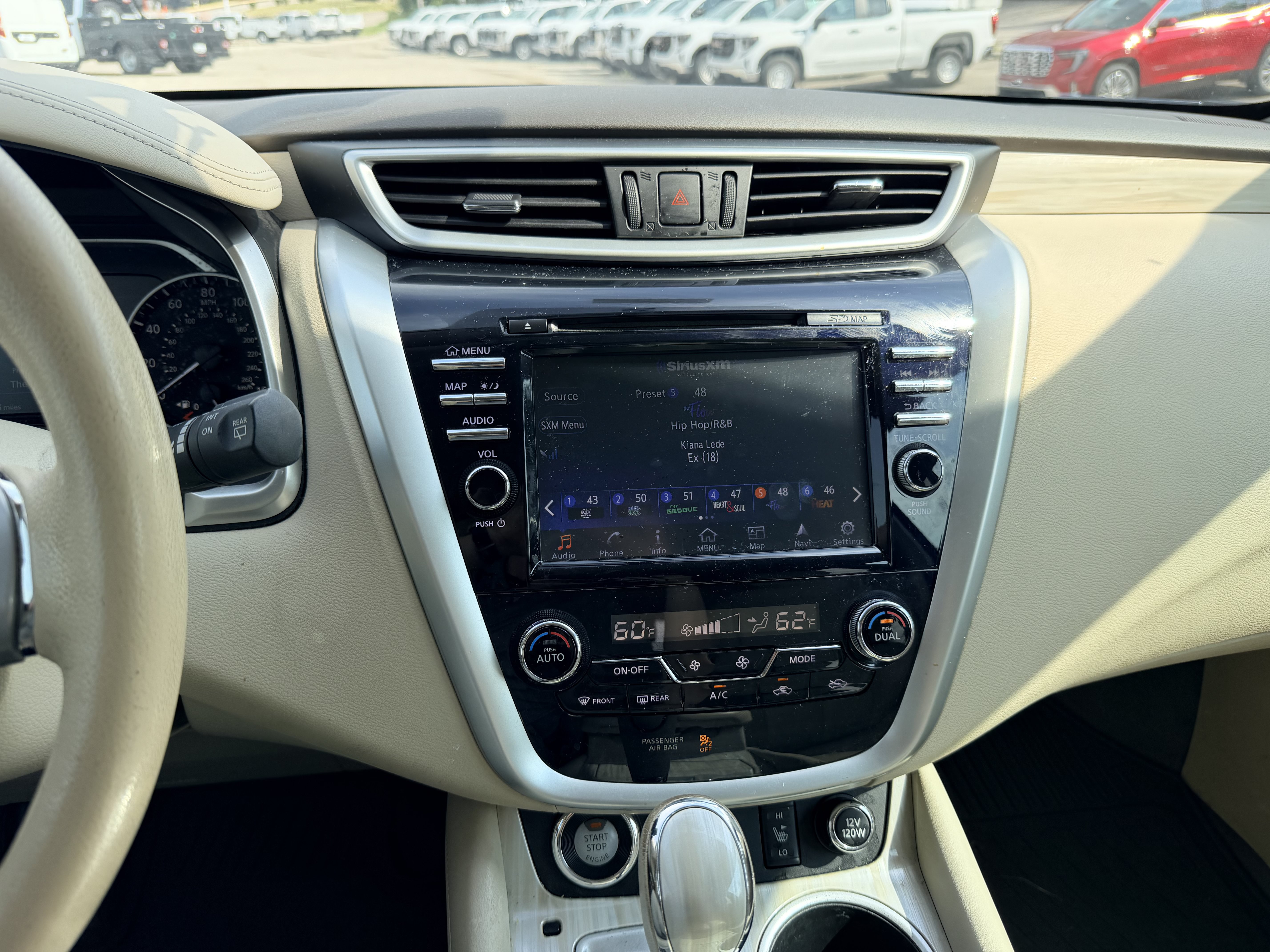 Used 2017 Nissan Murano SL w/ SL Technology Package FWD image 15