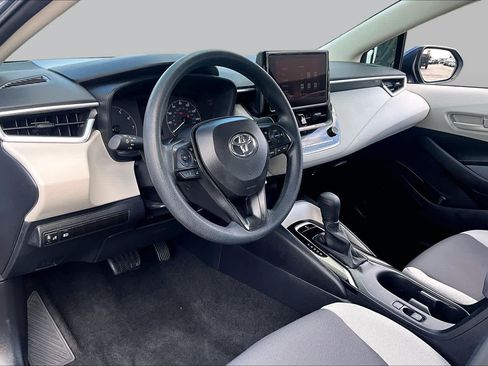 Used 2024 Toyota Corolla LE FWD image 18