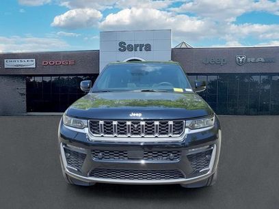 Used 2026 Jeep Grand Cherokee Limited w/ Luxury Tech Group II