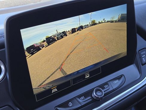Used 2023 Chevrolet Blazer LT AWD/4WD image 21