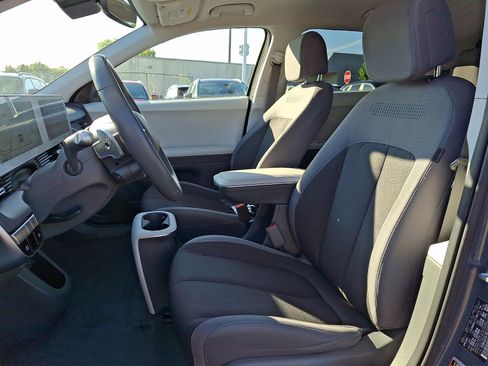 Certified 2024 Hyundai Ioniq 5 SEL AWD/4WD image 13