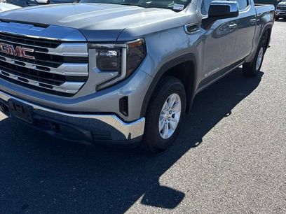 Used 2023 GMC Sierra 1500 SLE
