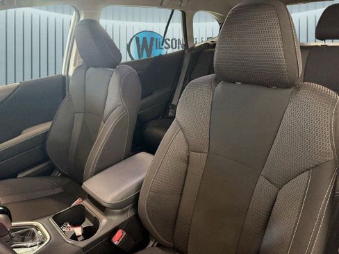 Certified 2025 Subaru Outback Premium image 20