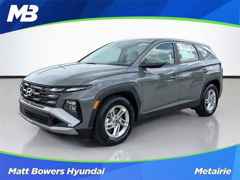 Certified 2026 Hyundai Tucson SE FWD image 1