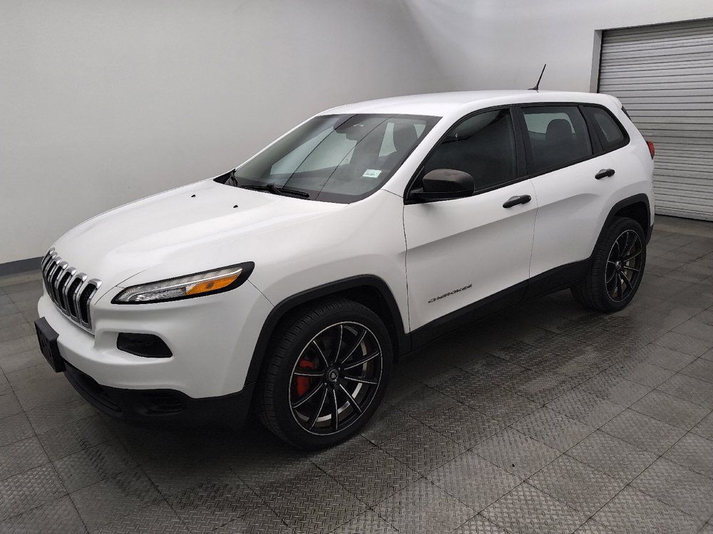 Used 2014 Jeep Cherokee Sport w/ Trailer Tow Group FWD image 2