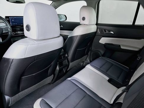 Used 2025 Honda Prologue Touring image 33