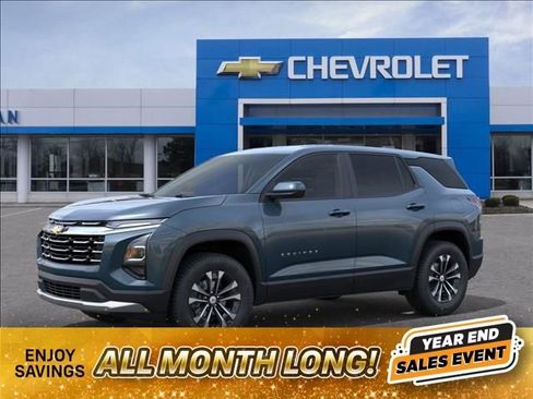 New 2026 Chevrolet Equinox LT image 2