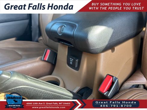 Used 2017 Jeep Wrangler Unlimited Sahara w/ Dual Top Group image 18