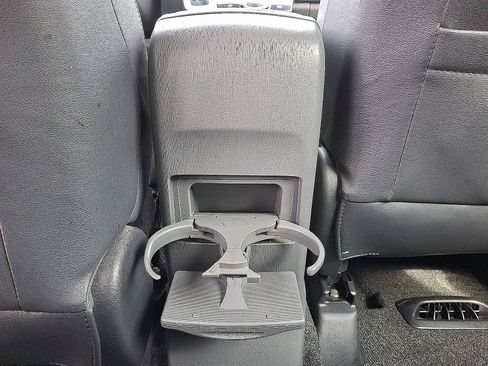 Used 2014 Toyota Prius V Five image 12