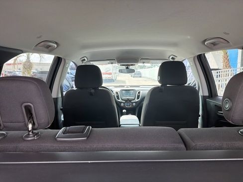 Used 2018 Chevrolet Equinox LT image 9