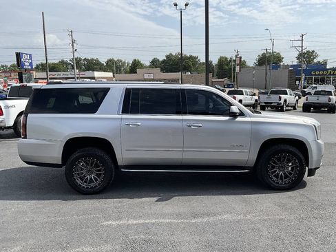 Used 2015 GMC Yukon XL Denali w/ Open Road Package AWD/4WD image 7