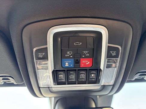 Used 2022 RAM 1500 Laramie w/ G/T Package image 15