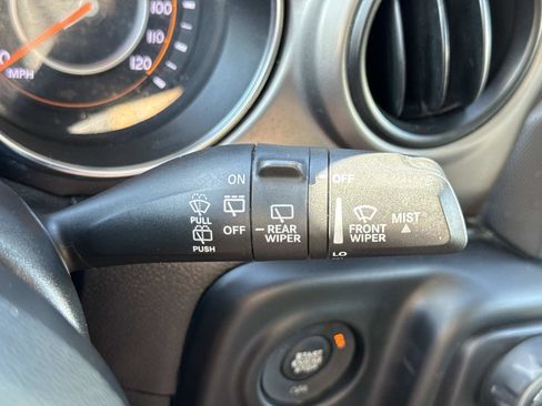 Used 2021 Jeep Wrangler Unlimited Sport image 10