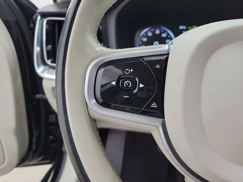 Used 2022 Volvo S60 B5 Inscription image 24