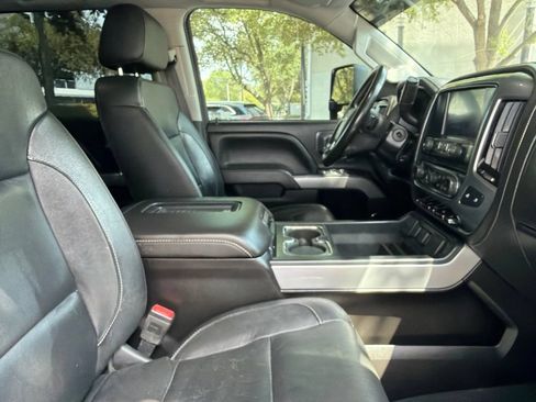 Used 2019 Chevrolet Silverado 2500 LTZ w/ Vortec Plus Package AWD/4WD image 26