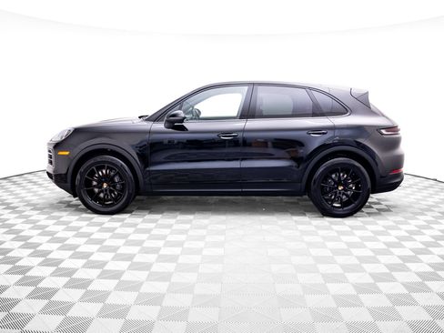 Certified 2024 Porsche Cayenne AWD/4WD image 2