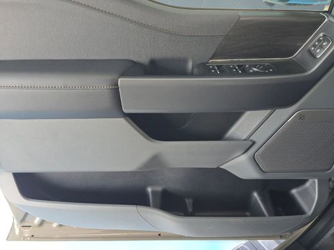 New 2025 Ford F150 Lariat w/ Equipment Group 501A Mid image 11