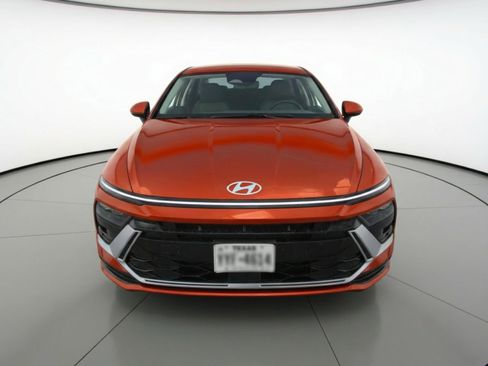 Used 2025 Hyundai Sonata SEL image 2