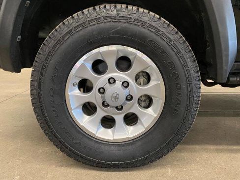 Used 2011 Toyota 4Runner Trail image 32