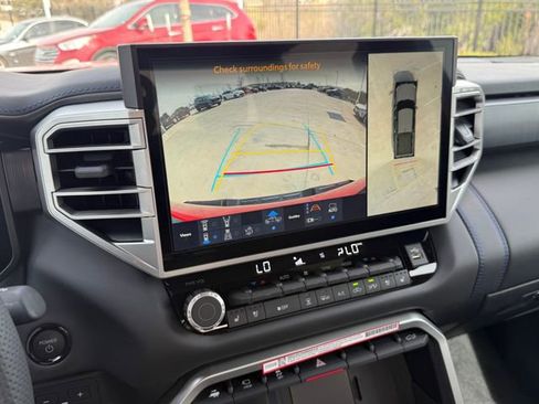 Used 2025 Toyota Tundra Platinum image 21