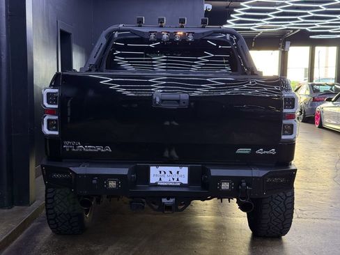 Used 2011 Toyota Tundra 4x4 CrewMax w/ TRD Off-Road Pkg image 8