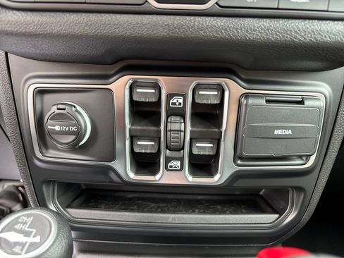 New 2026 Jeep Wrangler Unlimited Sport AWD/4WD image 27