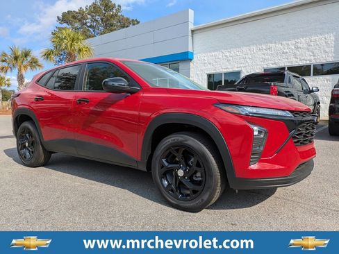 New 2026 Chevrolet Trax LS w/ LS Convenience Package image 1