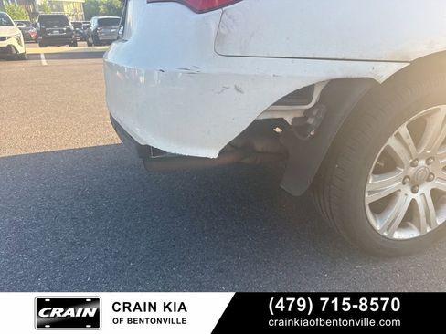 Used 2013 Chrysler 200 Touring FWD image 46