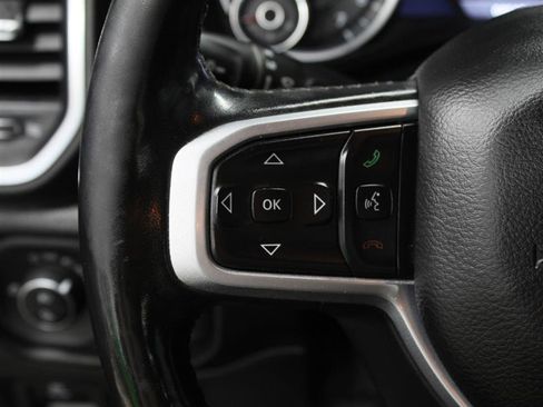 Used 2019 RAM 1500 Big Horn AWD/4WD image 11