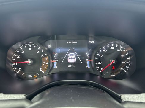 Used 2024 Jeep Compass Sport image 20