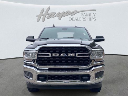 Used 2022 RAM 2500 Big Horn AWD/4WD image 11