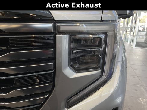Used 2026 GMC Sierra 1500 AT4 w/ AT4 Premium Package AWD/4WD image 5