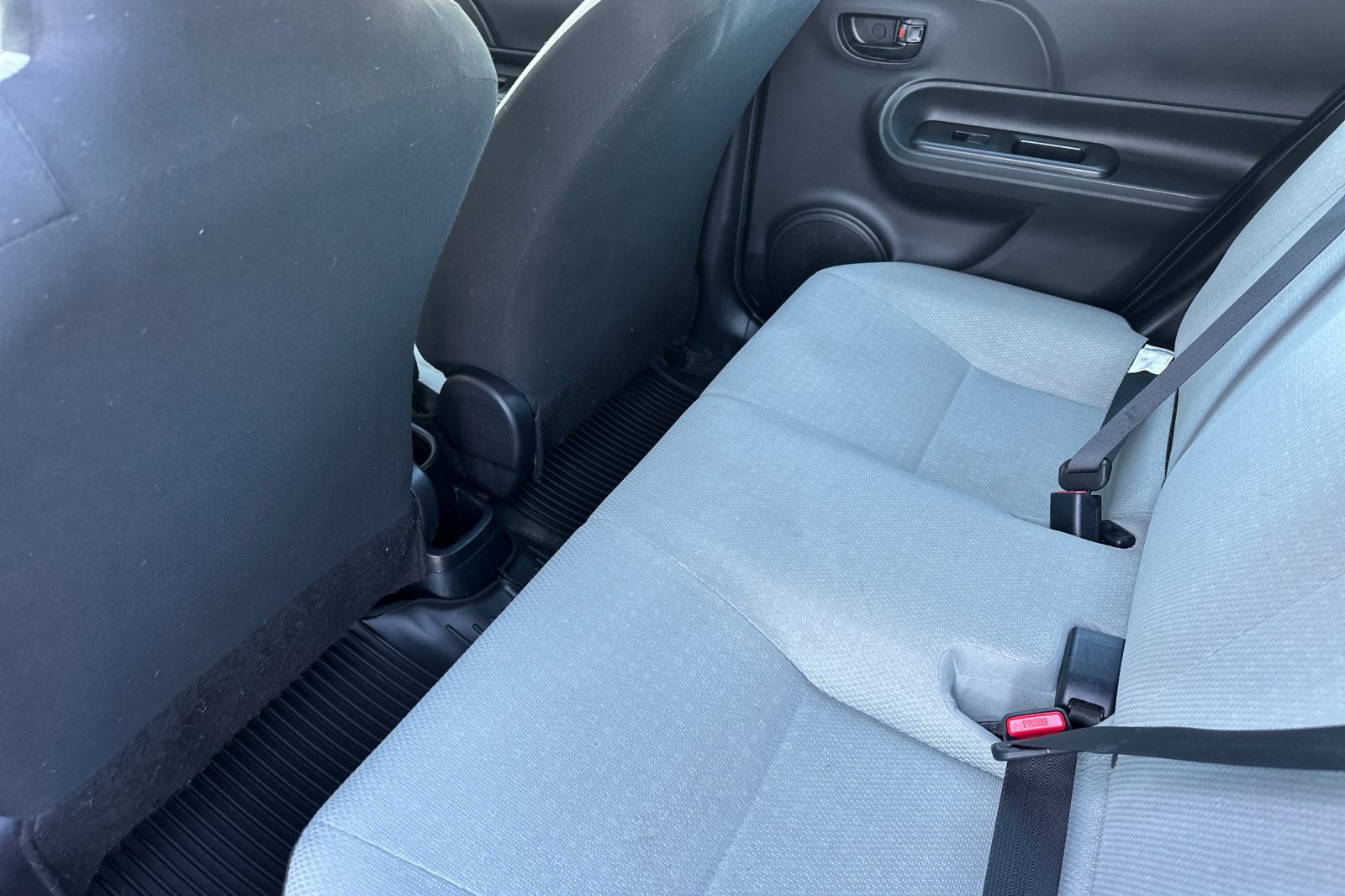 Used 2016 Toyota Prius C One FWD image 14