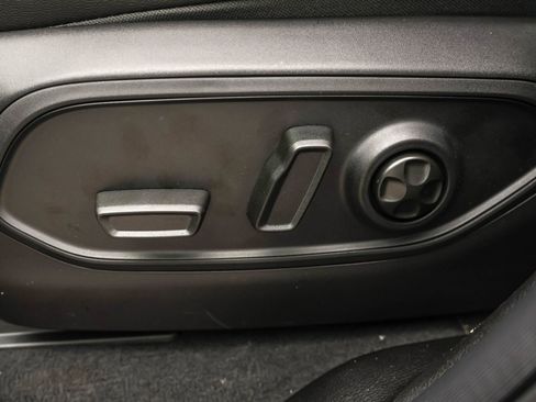 New 2025 Jeep Grand Cherokee Limited image 6