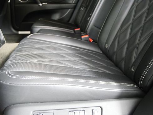 Used 2016 Bentley Flying Spur W12 image 14