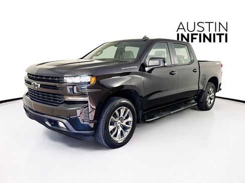 Used 2021 Chevrolet Silverado 1500 RST image 3