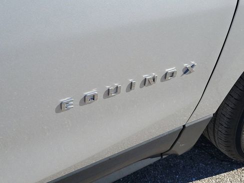 Used 2020 Chevrolet Equinox LT image 8