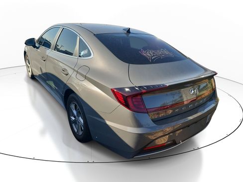 Used 2023 Hyundai Sonata SE FWD image 5