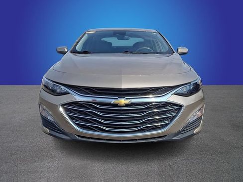 Used 2023 Chevrolet Malibu LT w/ Driver Confidence Package FWD image 2